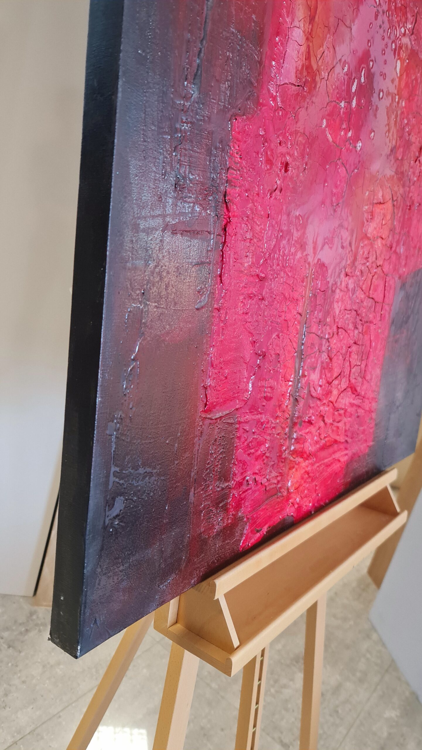 Obraz CRIMSON RUPTURE – moderné abstraktné umenie (90×120 cm) – Obrázok 6