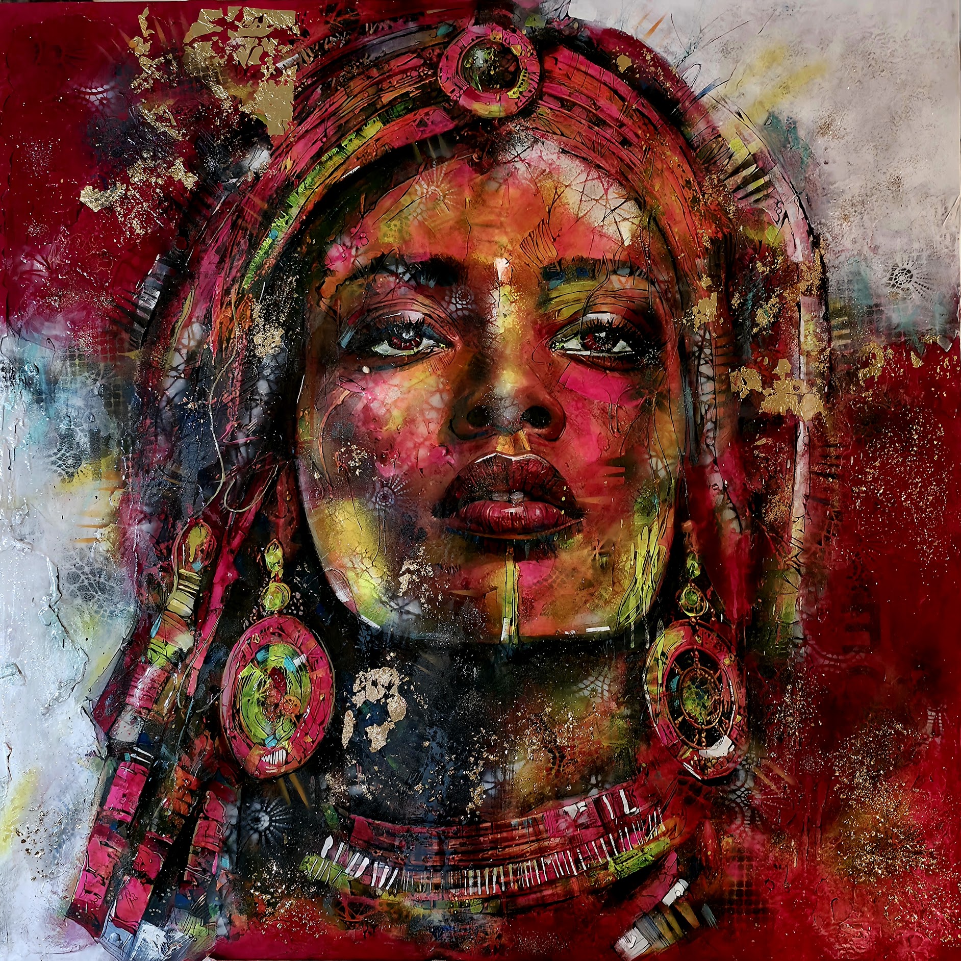 Obraz „Ruby Goddess" – moderné figuratívno-abstraktné mixed media umenie (100×100 cm)
